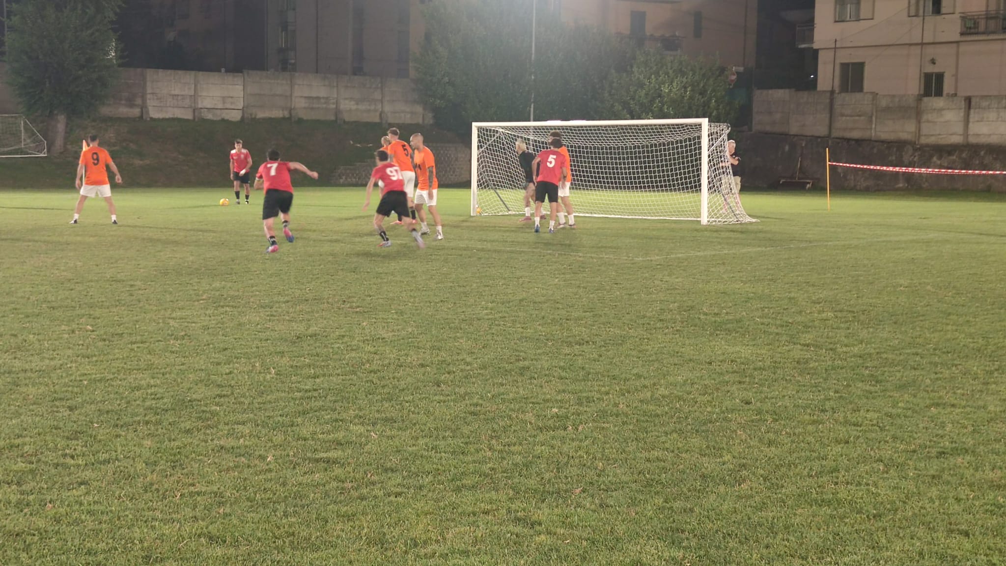 Scintille e rigori, Essis e Scapolo eroi: Ballafon e Remax Cuveglio volano in semifinale dal dischetto – VIDEO
