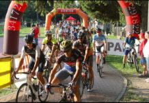Il caldo non ferma le emozioni: in 322 pedalano alla Varese Van Vlaanderen