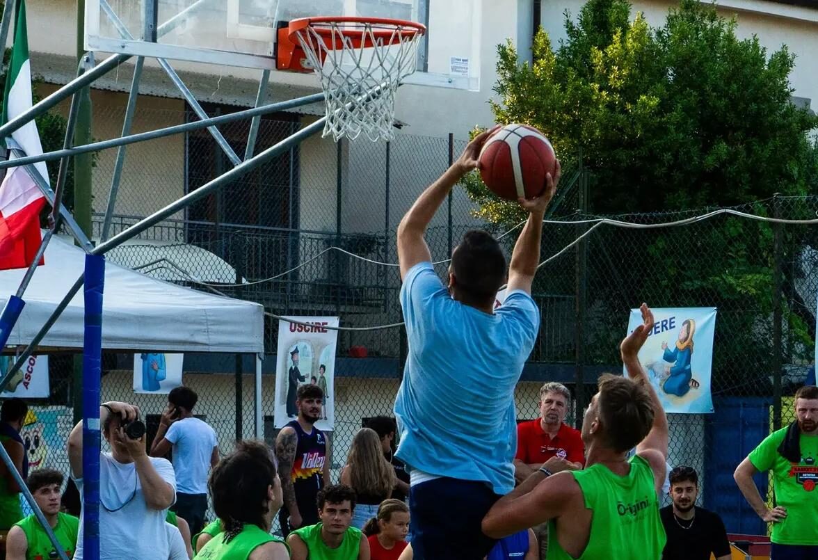EstaTre, settima edizione: il grande basket 3vs3 torna a Schianno il 4 e 5 luglio