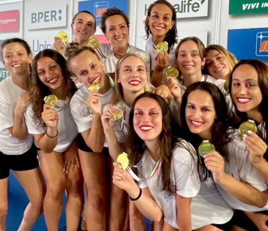 Weekend da sogno per la Busto Nuoto Sincro: sette titoli italiani e un argento ai Campionati Master di Riccione