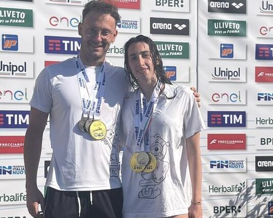 Campionati Italiani di Nuoto Master: storica impresa dei Nuotatori del Carroccio