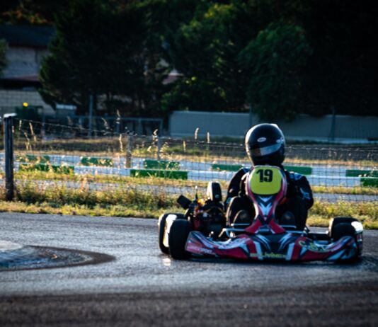 Mirco Rustici, una vita a motore: “A 16 anni sul kart: passione senza freni. Il sogno? Guidare una GT”