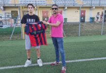 L’ex Varese Pliscovaz riparte dalla Caronnese: il classe 2006 è un nuovo attaccante rossoblù