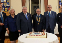 Passaggio di consegne al Rotary Club Varese Ceresio. Luca Carminati nuovo socio onorario