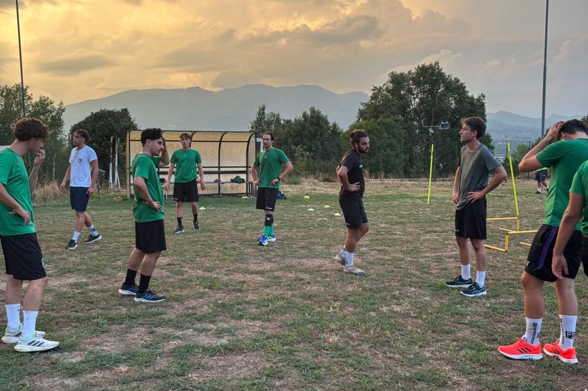 Zero punti, zero certezze e una stagione da scrivere: il calcio varesotto riparte a ranghi compatti – LA MAPPA DEI RADUNI