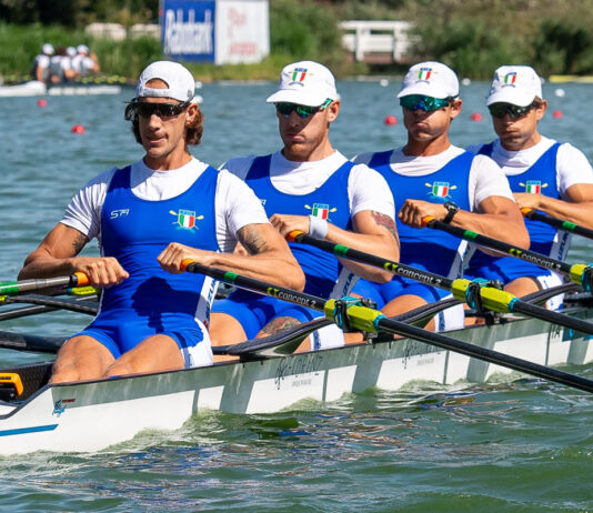 Mondiali Assoluti: miglior tempo per il quattro di coppia maschile in batteria, avanzano altre quattro barche azzurre