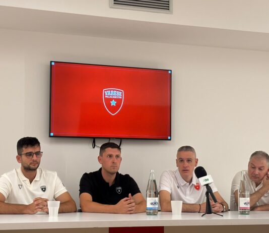 La Pallacanestro Varese presenta la nuova stagione: “Vogliamo andare più in fondo possibile in tutte le competizioni”