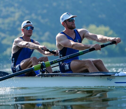 Buona la prima dell’Italia ai Mondiali: tutte le imbarcazioni superano il turno al debutto