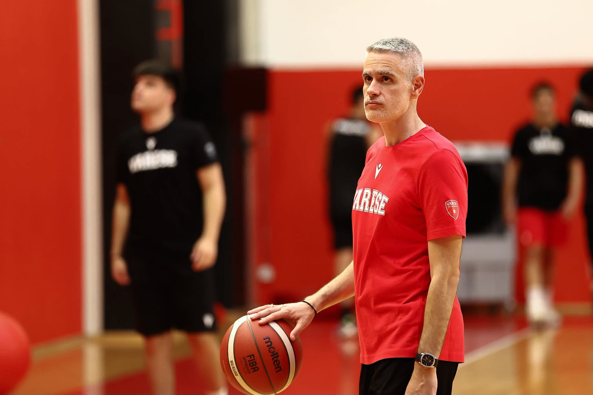 Pallacanestro Varese e il fascino dell’Europa: come si sono mosse in estate Murcia, Bamberg e Peristeri