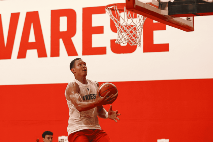 Primo allenamento Pallacanestro Varese (14)
