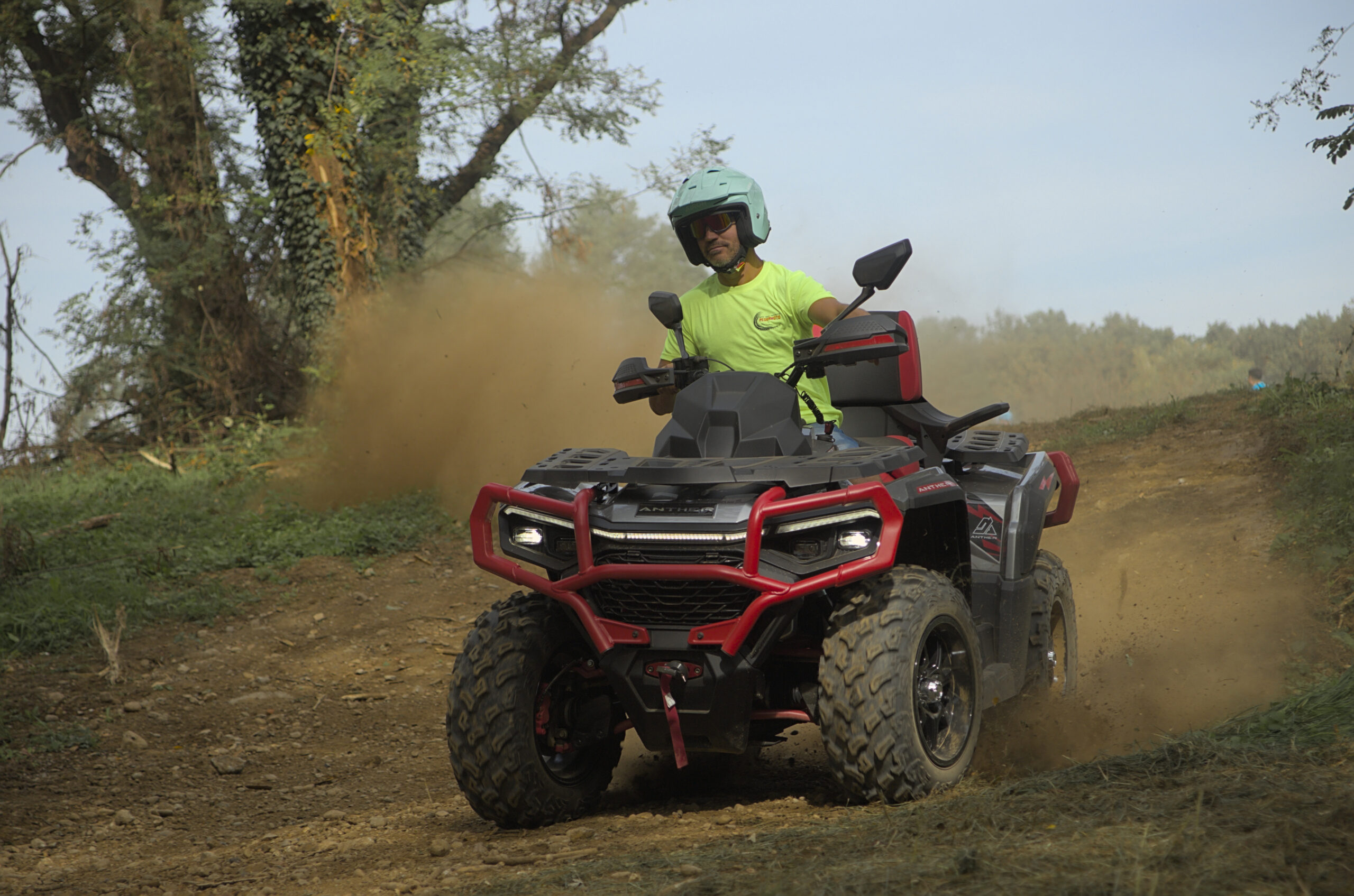 Anther Europe e WEV Electric lanciano la sfida off-road: potenza endotermica ed elettrico da 80kW sul campo