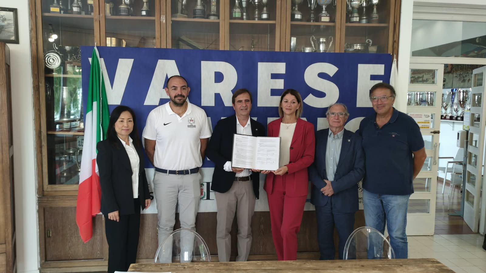 Ponte Varese-Giappone, la Canottieri firma lo storico gemellaggio con Nagano: “Percorso condiviso per crescere insieme”