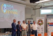 Binda Cycling Festival, la Tre Valli Varesine raccontata attraverso la fotografia e l’arte dei giovani