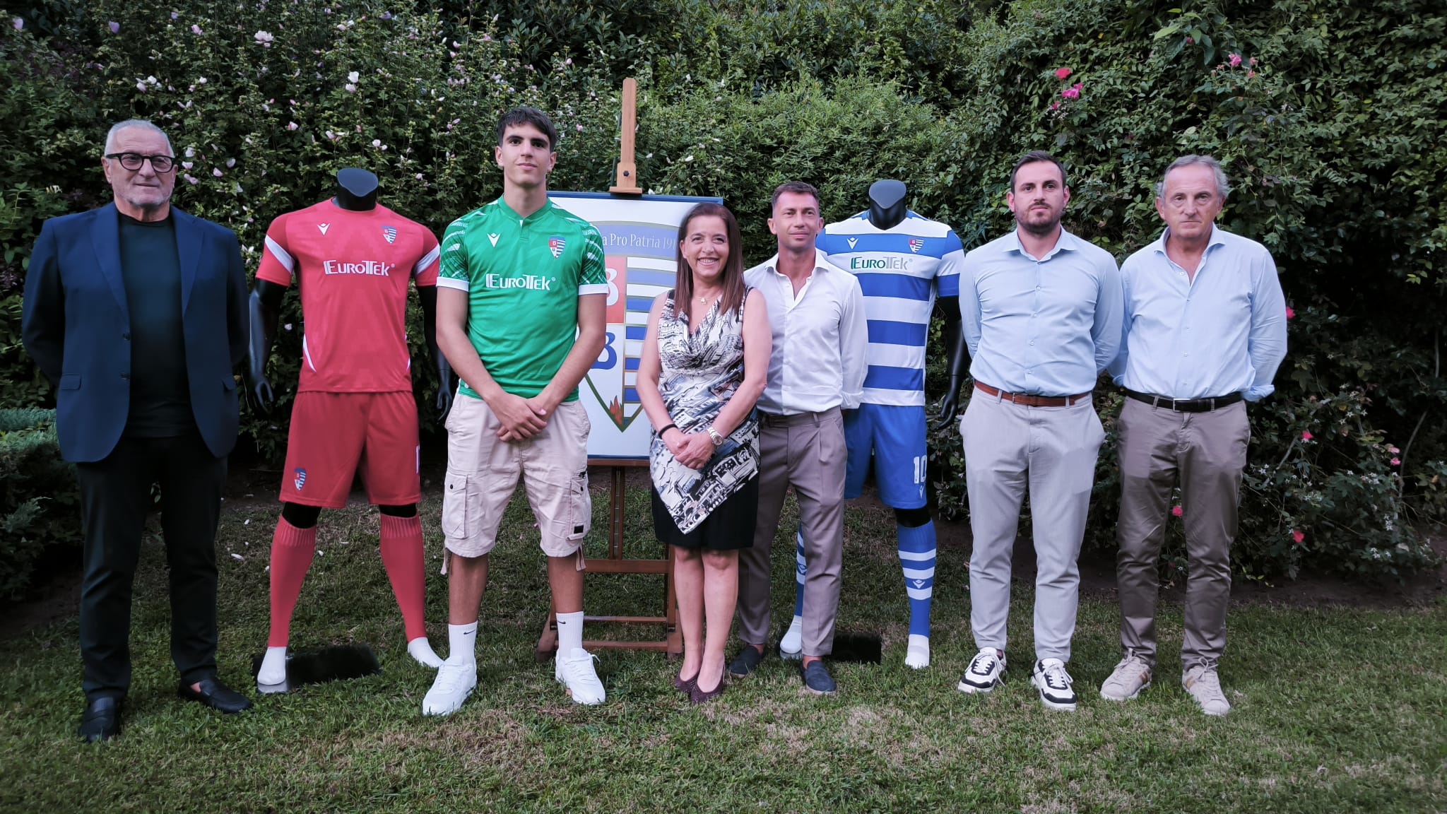 Sono Roberto Simonini, risolvo problemi. Eurotek nuovo sponsor di maglia della Pro Patria. Ufficiale Maddalon tra i pali