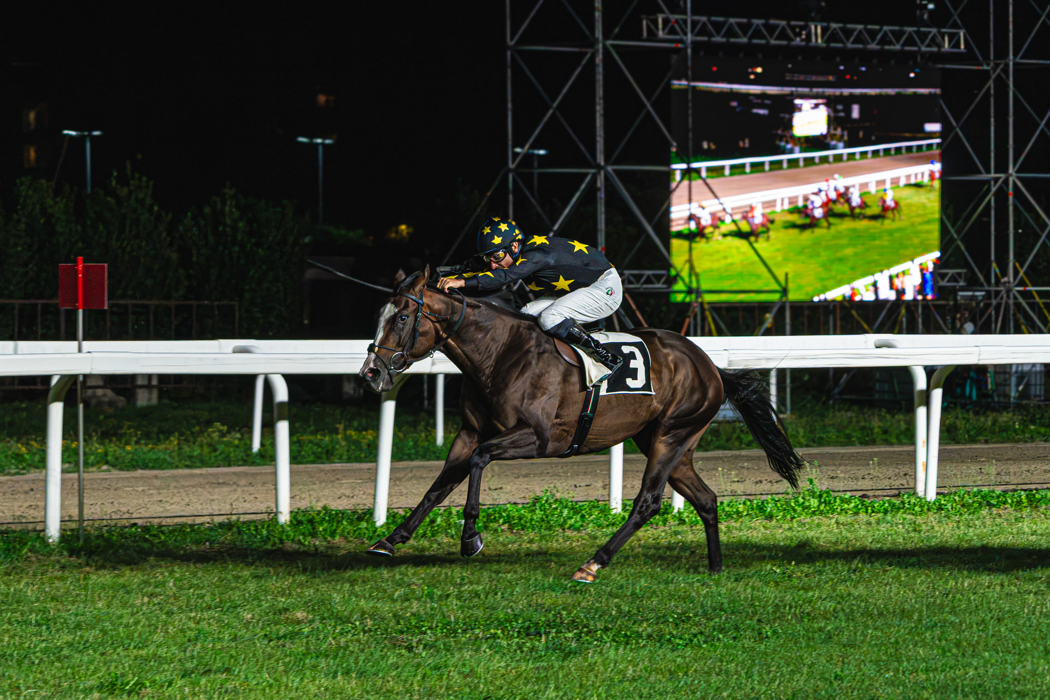 Le Bettole, una serata di grande ippica: Midnight Mask firma il Premio Guido Ermolli