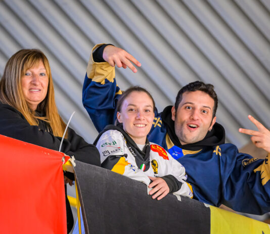 Facce da… Acinque Ice Arena: immancabili sorrisi per un 12-0 che dà fiducia