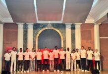 Pallacanestro Varese, su il sipario davanti agli sponsor. Della Valle: “Si sente la voglia di fare una grande stagione”