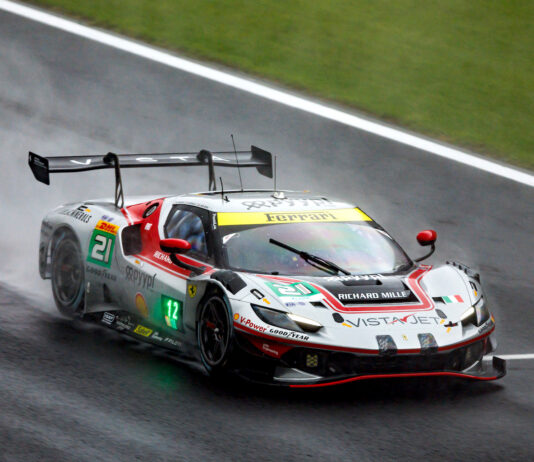 Rovera firma il giro più veloce al Fuji nel FIA WEC con la Ferrari