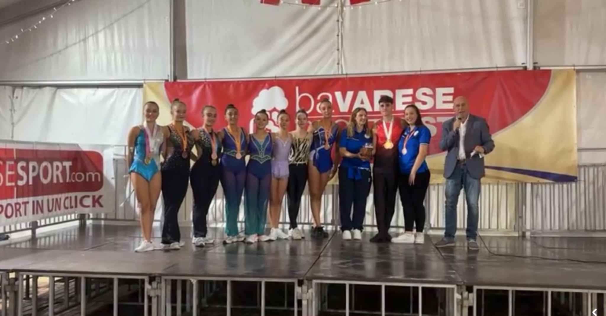 Lo spettacolo del Twirling Buguggiate conquista la Fiera di Varese: “Importante far conoscere questo sport”