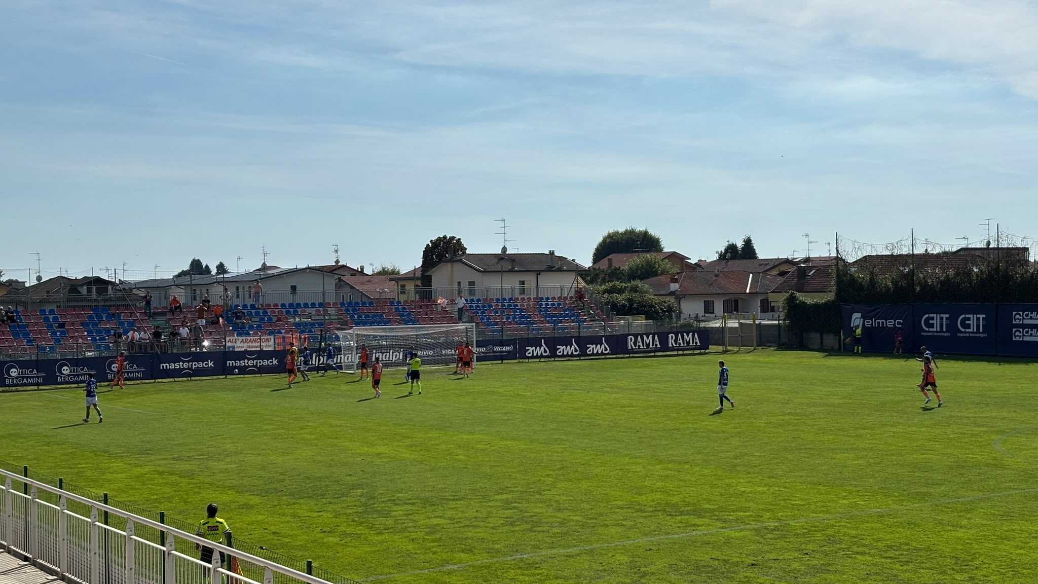 Varesina convincente, ma la spunta la Pistoiese: all’Elmec Solar Stadium finisce 0-1, decisiva la prodezza di Motti