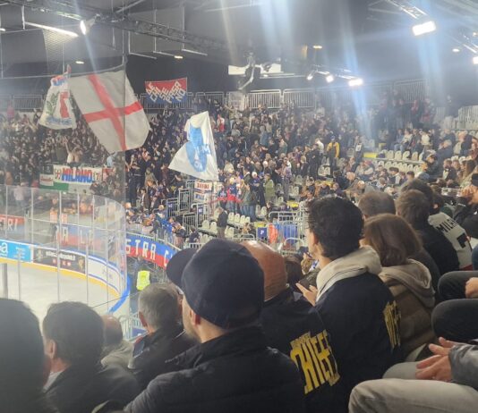 Cuore e orgoglio rossoblù: Milano cede 2-3 al Klagenfurt. Amaro in bocca, ma la scintilla c’è