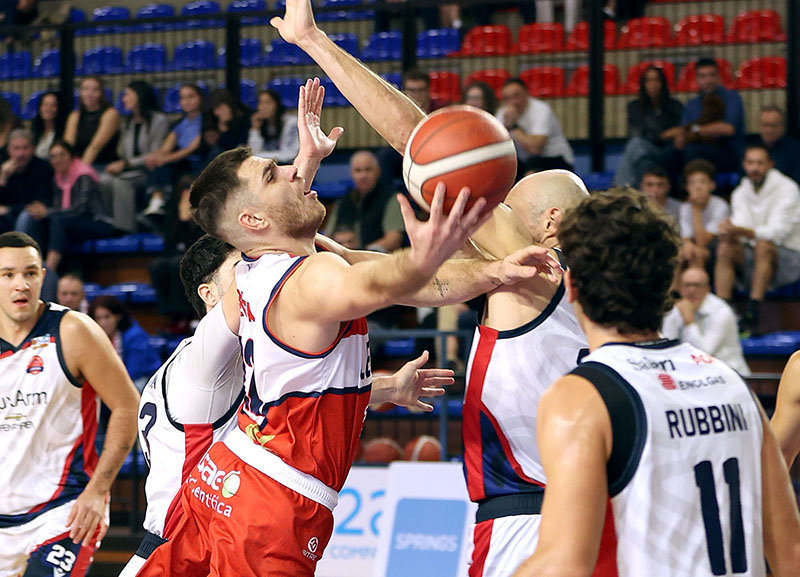 2^ B Nazionale – Legnano, l’illusione e la delusione: con Lumezzane ko 57-54