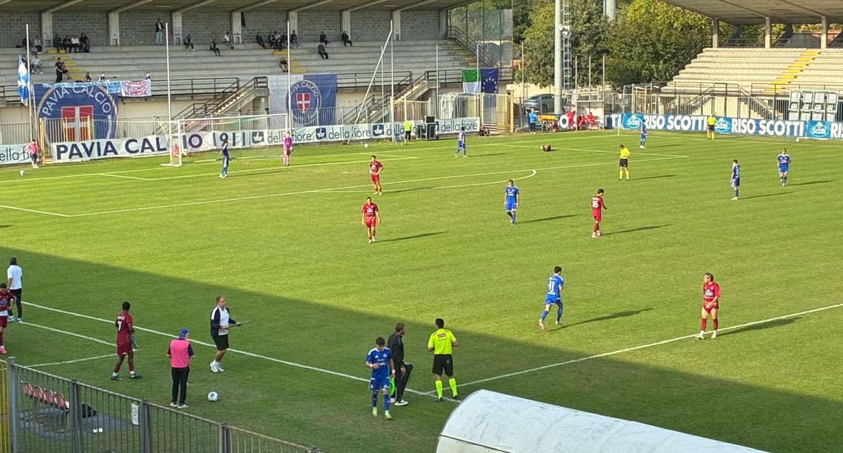 Varesina furiosa, a Pavia finisce 2-2. Le Fenici recriminano per un rigore fantasma concesso ai padroni di casa