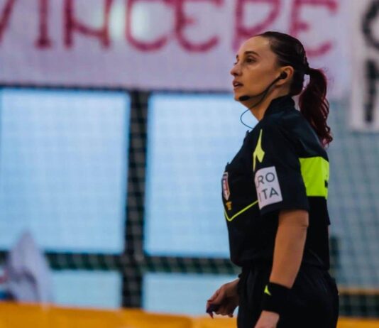 Sue Ellen Salvatore, una vita in campo: “L’arbitraggio mi ha insegnato ad assumermi le responsabilità”