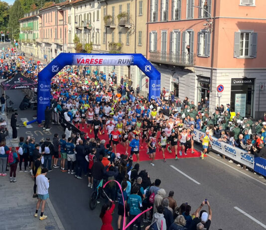 La Varese City Run colora la città e stabilisce il record di partecipanti: al via più di 2.000 runner
