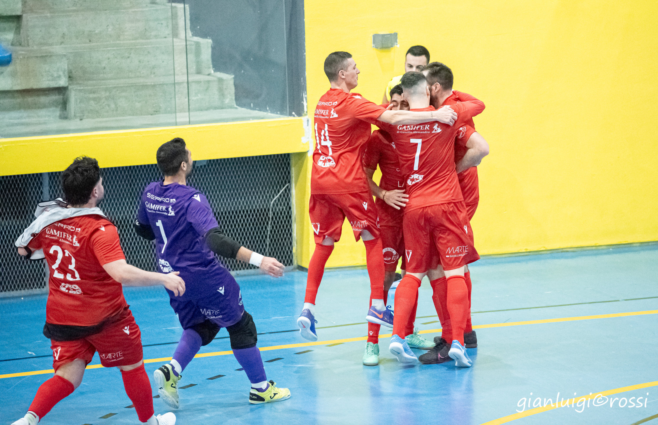 Vittoria al cardiopalma: il Futsal Varese sfata il tabù Cometa, 6-5. Martino: “I ragazzi non hanno mai mollato”